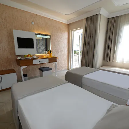 Nicholas Park Otel